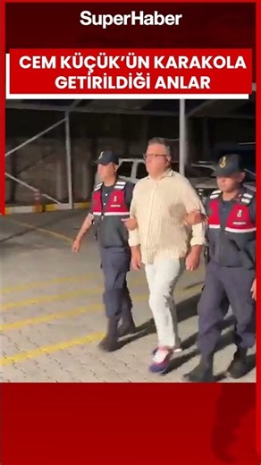 Cem Küçük'ün sağlık kontrolünün ardından jandarma karakoluna getirildiği anlar ortaya çıktı