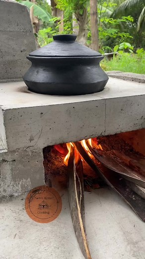 Traditional Palayok Cooking Seasoning Techniques