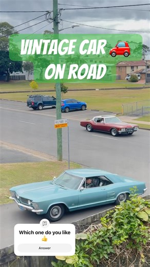 🚗 Vintage Car on the Road | Classic Beauty in Motion