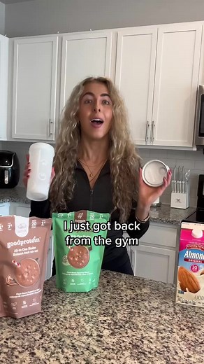 Delicious Homemade Protein Shake for Your Morning Routine