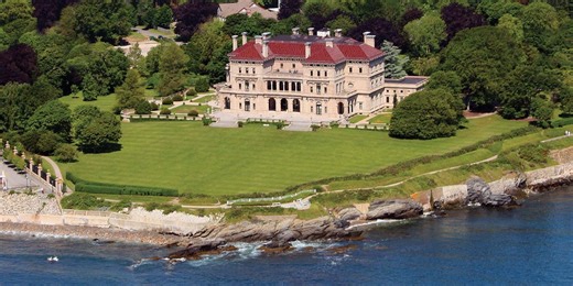 Newly Released Photos Offer a Rare Look Inside the Family Apartment of the Breakers