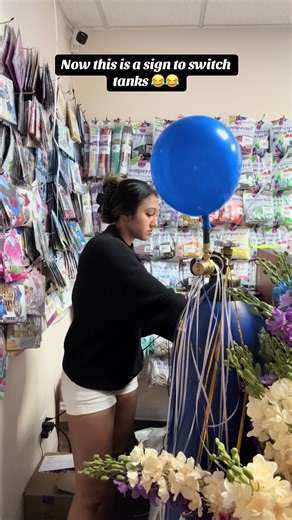 Watch me blow up balloons for an 11am pickup with a low tank 😅🎈 Friendly reminder: we’ve got you covered if you’re in need of helium tanks! Last-minute events, early mornings, low tanks… we’re here to help ✨ #BalloonStories #SanDiegoBalloons #SanDiegoSmallBusiness #BalloonShop #BalloonArtistLife