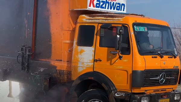 How to Clean a Dirty Truck Like a Pro: Satisfying Wash Results