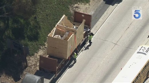 SigAlert lifted after big rig hits overpass on 110 Fwy