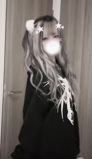 私が見る夢おもしろかったり目が覚めた時気になったり続きまた見たい！ってなるから夢の内容映画とか漫画にしたら絶対売れるべっていつも考えてる#おすすめ #fyp #自撮り