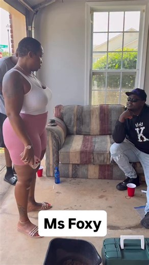 Kenyatta Averett on Instagram: "Foxy got gas🤦🏽‍♀️🤷🏽‍♀️😂😂😂"