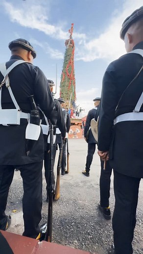 Everything About Nepal on Instagram: "Bhoto Jatra 2082! Bhoto Jatra is a traditional festival celebrated in Lalitpur, Nepal, marking the end of the Rato Machhindranath Jatra. During this event, a jeweled vest (bhoto) is displayed from the chariot of the deity Rato Machhindranath at Jawalakhel. 🔹 How it started: It began centuries ago during the Lichhavi period as part of the worship of Rato Machhindranath, the god of rain and harvest. 🔹 Why it is celebrated: To honor the rain god and display t