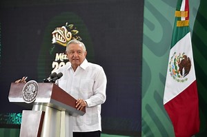 17K views · 2.2K reactions | El Ejecutivo federal no incumplirá responsabilidades legales, por lo que serán respetados todos los mandatos del Poder Judicial, aun aquellos que alientan a la corrupción con amparos y decretos que invalidan reformas constitucionales creadas para beneficio del pueblo de México. | Gobierno de México | Facebook