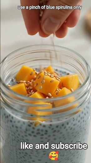 🥭💙 Healthy Blue Spirulina Mango Chia Pudding | High-Protein Breakfast & Weight Loss Recipe