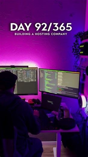 Day 092 - Traefik: Simple And Hard At The Same Time 🔧🌐 #tech #traefik #selfhosted #homelab