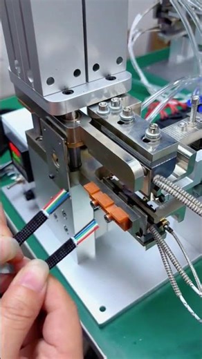 How Do You Strip a Braided Cable This Precisely Without Damaging the Wires 🤯 #shorts #viral