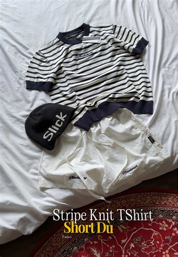 Áo Thun Unisex Boxy Thời Trang