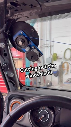 Cutting the #Windshield out of a #Jeep using the best Glass Tools on the market! #automotive