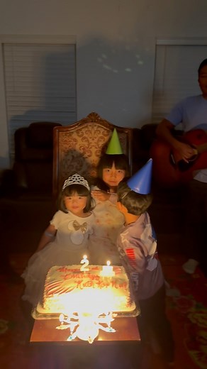 Happy birthday 🎂🎈🎁 Ruth Kopnu | Khai Pi