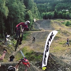 9.1K views · 264 reactions | Whip into the weekend! Tag a mate https://bike.whip.live | WHIP LIVE | Facebook