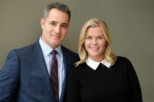 Victor Webster Joins Alison Sweeney In One Bad Apple: A Hannah Swensen Mystery