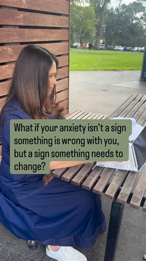 Julie Chal | Clinical Anxiety Hypnotherapist (RTT) | Online on Instagram: "Rob came to me feeling anxious, burnout and overwhelmed — not because something was wrong with him, but because the way he was living wasn’t sustainable. From the outside, he was successful, driven, and high-functioning. Inside, his system was constantly bracing — pushing through pressure, responsibility, working 12 hour days and even hours on weekends, and an unspoken belief that slowing down wasn’t allowed. Anxiety wasn