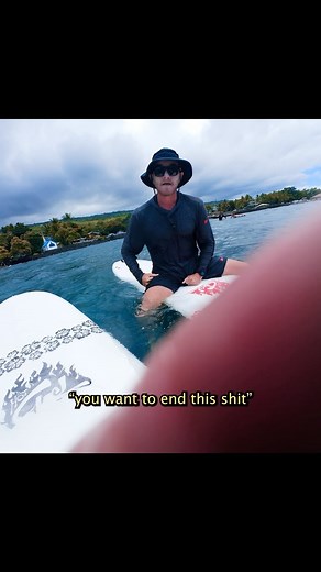 Safiullah Aryan | Stranger tries to fight me in Hawaii while surfing This is exactly how this went down to my memory. I arrived on the beach to catch... | Instagram