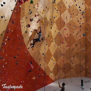 78K views · 61 reactions | Lakefront views and co-working climbing gyms? Your business trip just got a much-needed upgrade. Discover Chicago like a pro, brought to you by the Platinum Card® from American Express. | Tastemade Travel | Facebook