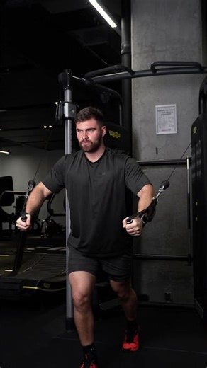 Cable Chest Fly #fitness #gymexercise #upperbodyworkout