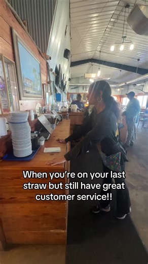 Always Smiling Customer Service at Hunts Oyster Bar