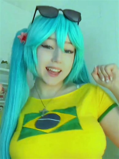Brazil 🥳 #Cosplay #cosplayer #upminaaedit @twitch.tv/upminaa