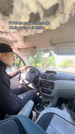 Respect du code de la route, permis et argent