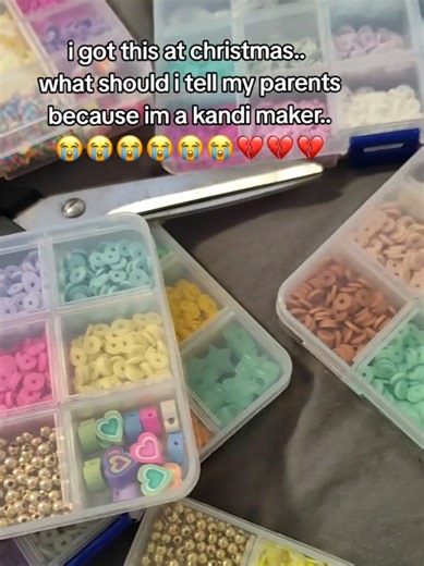 im not ungrateful, but idk what to do with it.. 😔 – maybe a bead soup 😈 #tiktok #fyp #viral #kandi #kandikid