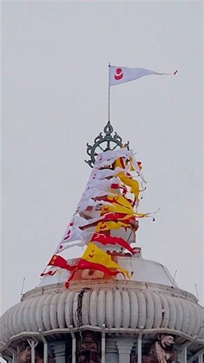 Today’s Flags Changing Rituals At Shri Jagannath Temple Puri. #jagannath #flag #puri #temple #love
