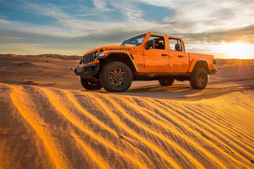 Jeep adds Joose Orange colour option to 2025 Wrangler and Gladiator Models
