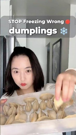 Stop Freezing Dumplings Wrong | How to Freeze Dumplings So They Don’t Stick 冷冻饺子不粘的小技巧