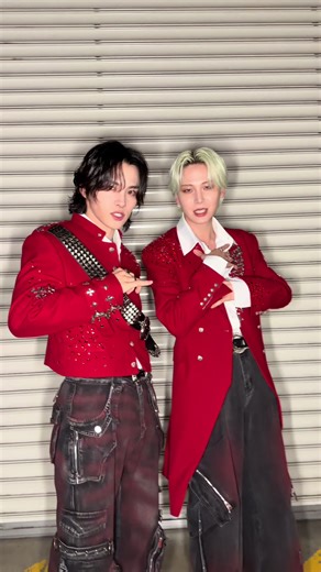 #JO1 | 'BE CLASSIC' REN x TAKUMI #MUSICAWARDSJAPAN 「ベスト・オブ・リスナーズチョイス：国内楽曲」 ぜひJO1の’BE CLASSIC'に #SpotifyでMAJ投票 してください🎶 投票は5月20日(水)まで📅 #JO1_BECLASSIC 川尻蓮 川西拓実