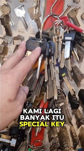 We are professional locksmiths 🔑. We can duplicate all types of keys. #ProfessionalLocksmith