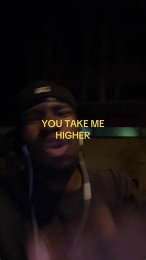 7693708525872090400