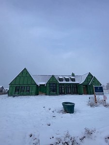 There's *snow* cold air getting into this home. 🚫🌬 ZIP System wall sheathing forms a tight barrier against unwanted air leakage for a durable building envelope that helps promote energy efficiency and increases interior comfort. | Huber Engineered Woods