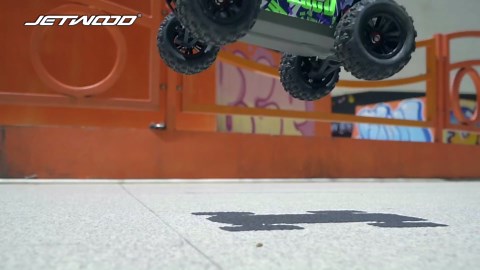 Jetwood 1/16 Fast Remote Control Car for Adults, Electric 4WD RTR RC Cars, High Speed RC Truck Gifts for Boys, Max 38 kph Offroad RC, JC16W with 2 Batteries