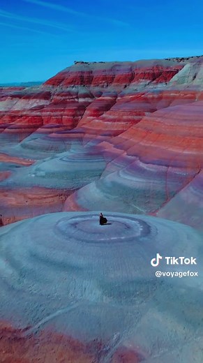 Exploring Bentonite Hills in Utah | Best Time to Capture Incredible Colors