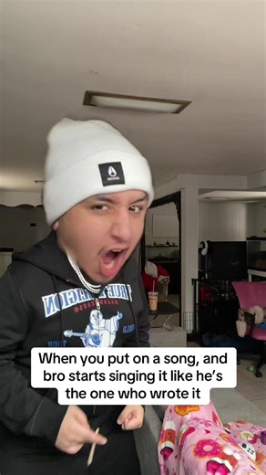 Funny Sing-Along Moments That Will Make You Laugh