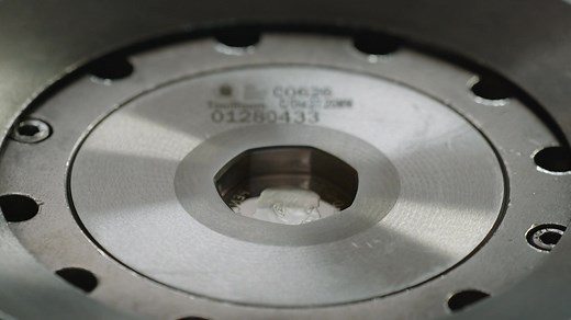 152K views · 420 reactions | The Snowman has become a true Royal Mint tradition! ☃️ Here is how we immortalised our favourite festive friend on our official 2024 Christmas coin. https://hubs.li/Q02TDt9Q0 | The Royal Mint | Facebook