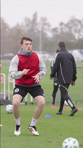 Training scenes 🌧️ #soccer #nerevs #preseason