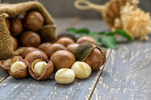 Foods that Start with M