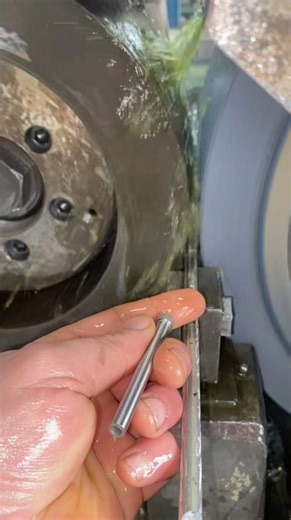 Puntasız taşlama - plunge centerless grinding ...🙋‍♂️ #machine #grinding #cnc #grinder #keşfet