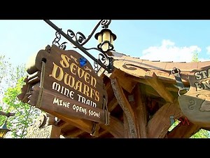 FULL Seven Dwarfs Mine Train experience with multi-angle POV ride, queue, characters and more