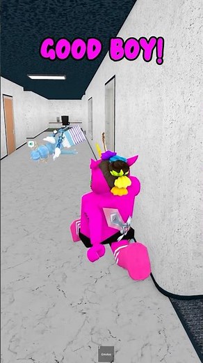 TROLLING MY SISTER 🤣