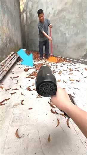 She_Turned_the_Leaf_Blower..._and_the_Backyard_Went_Crazy