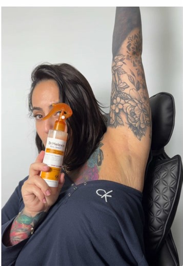 If you have been wondering if Dr. Melaxin peel shot duo is ledgit and actually worth the hype…IT IS!!! It’s been my go to for hyper pigmentation and exfoliating those stubborn parts of our body. No more excuses to dark pits when it's THIS easy to exfoliate! #d#drmelaxine#exfoliationtipshyperpigmentation #tiktokshopcreatorpicks ##TikTokCreatorSearchInsightsIncentive