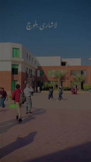 Exploring College Life with Crew07