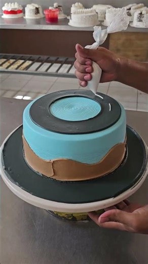 Cake cars #cake #customcakes