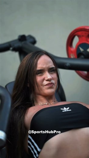 Is This the Strongest Woman Ever? #motivation #fitness #bodybuilding