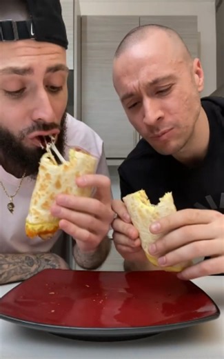 Easy breakfast wraps for quick morning meals